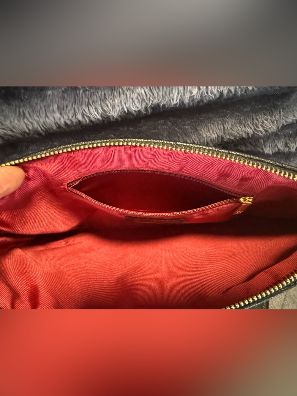 New Luxury Style Quilted Black Leather Large Clutch With Gold Charms - Picture 8 of 10